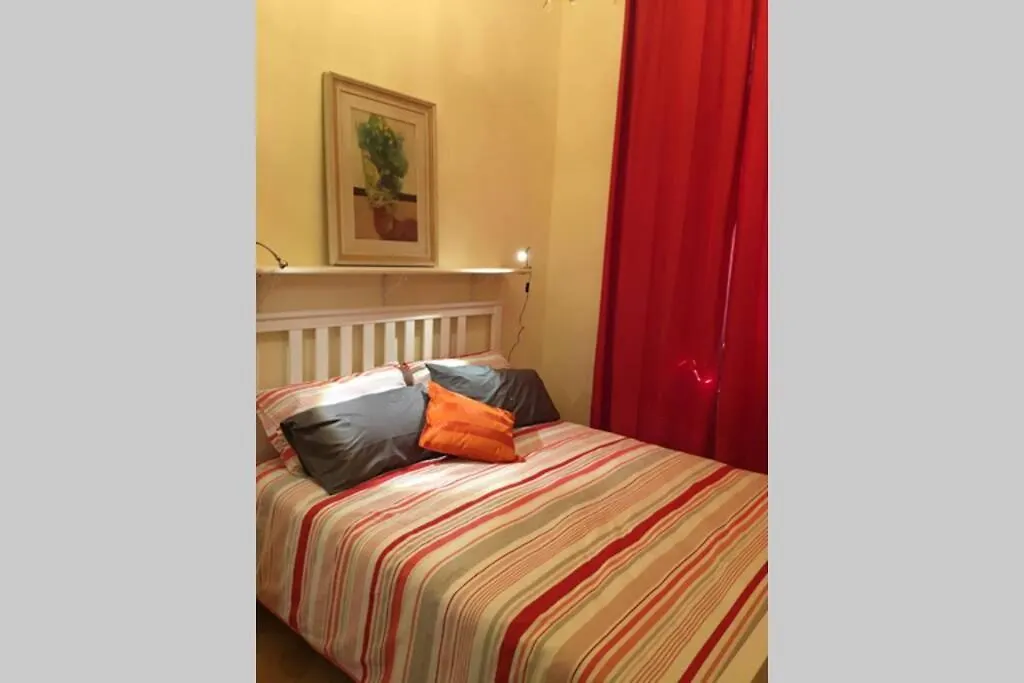 Charming Family Lodge With Private Garage Firenze Appartamento