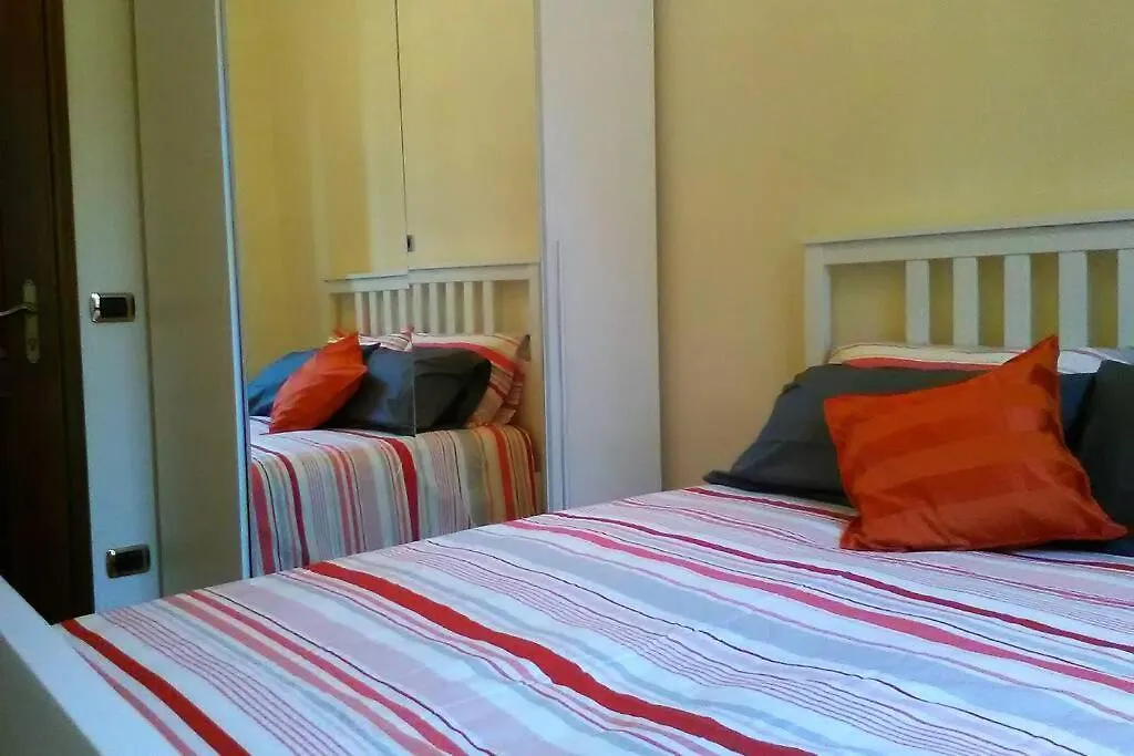 Charming Family Lodge With Private Garage Florence Appartement